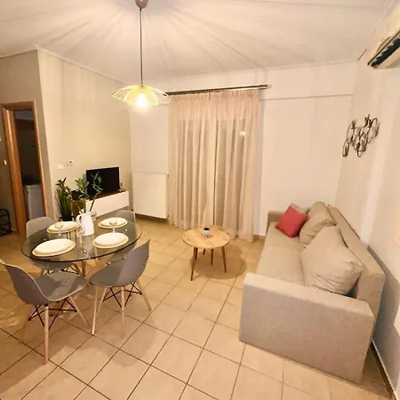 22 Apartment With Private Parking Larissa Exterior photo